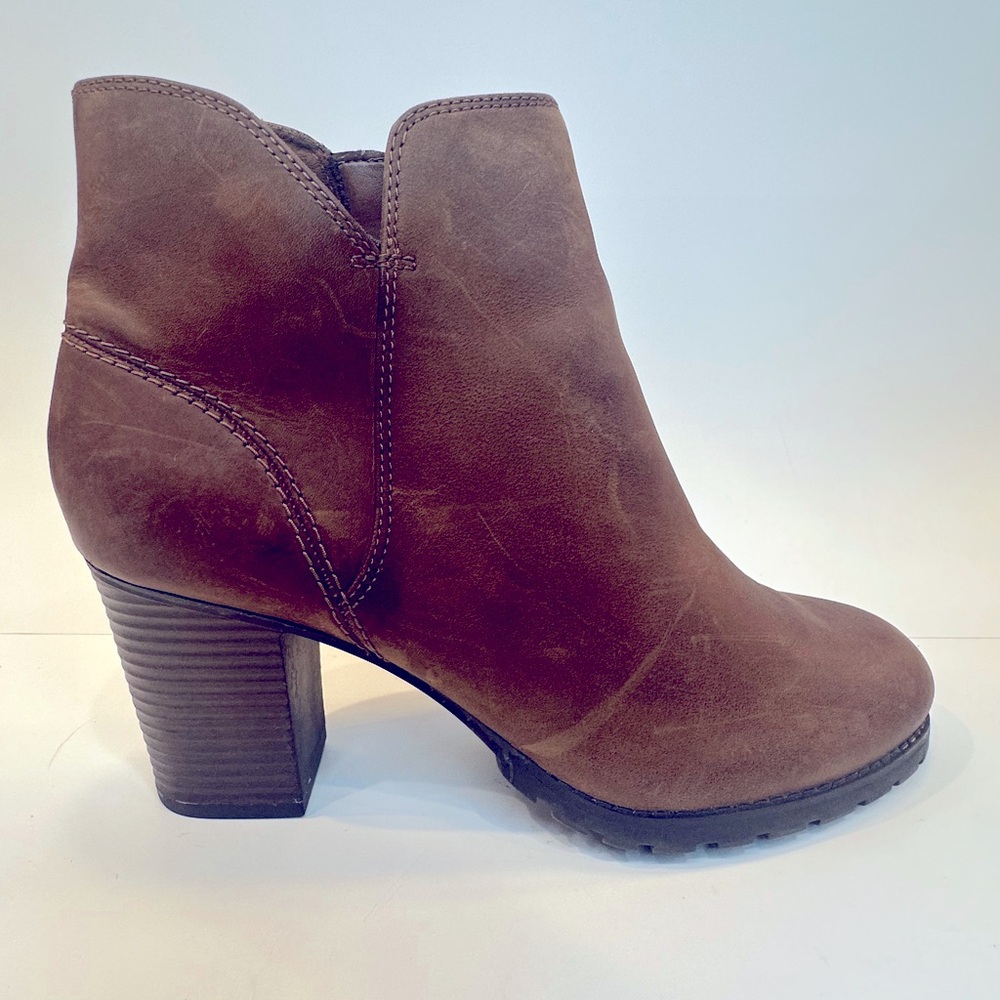 Clarks Women’s Verona Brown Leather Trish Ankle Zipper Boots SZ 10